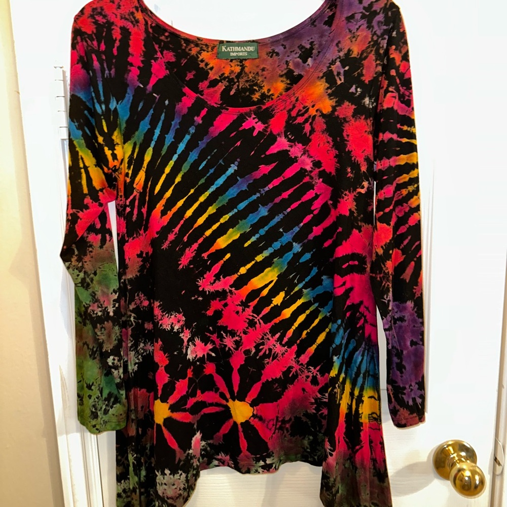 Kathmandu Women's Colorful Tie-Dye Long Sleeve Top